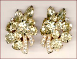 THE SPARKLIEST EISENBERG RHINESTONE EARRINGS