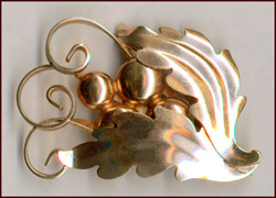 NAPIER GOLD WASHED STERLING LEAF PIN