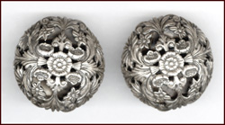 BARTEK PIERCED METAL FLORAL MOTIF EARRINGS 